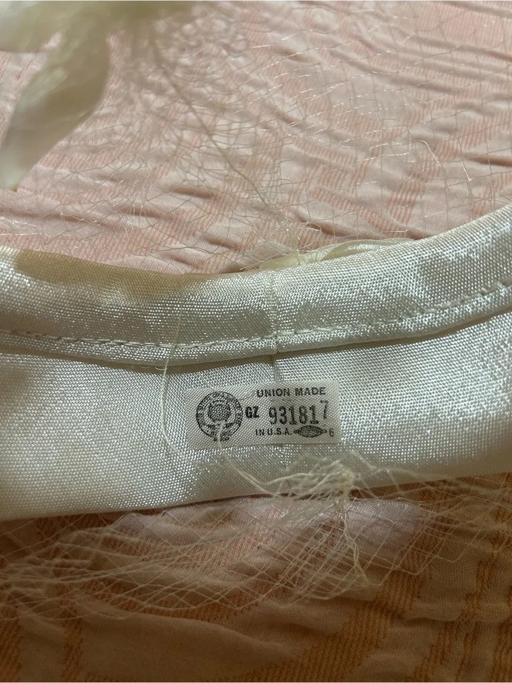 Vintage Ivory Satin Veiled Pillbox Hat with Bows
